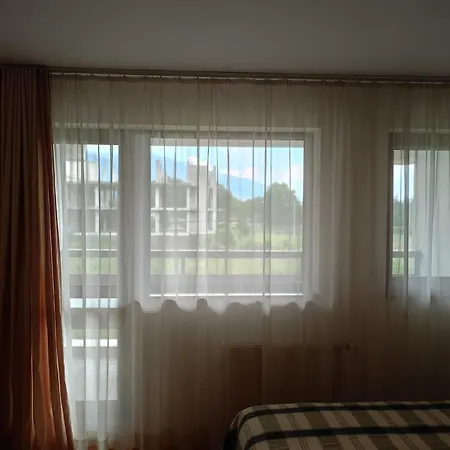 Mountain Paradise 1 - 2 Bedroom - Large Apartment