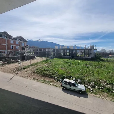 103 - Large 2 Bed *