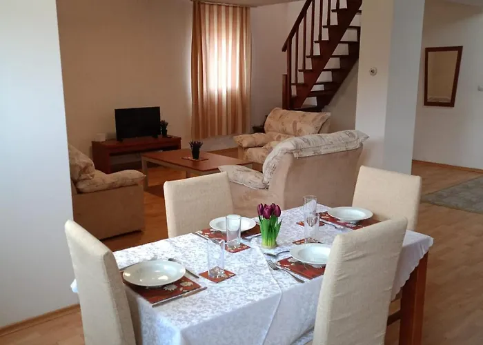 Mountain Paradise 1 - 2 Bedroom - Large Bansko